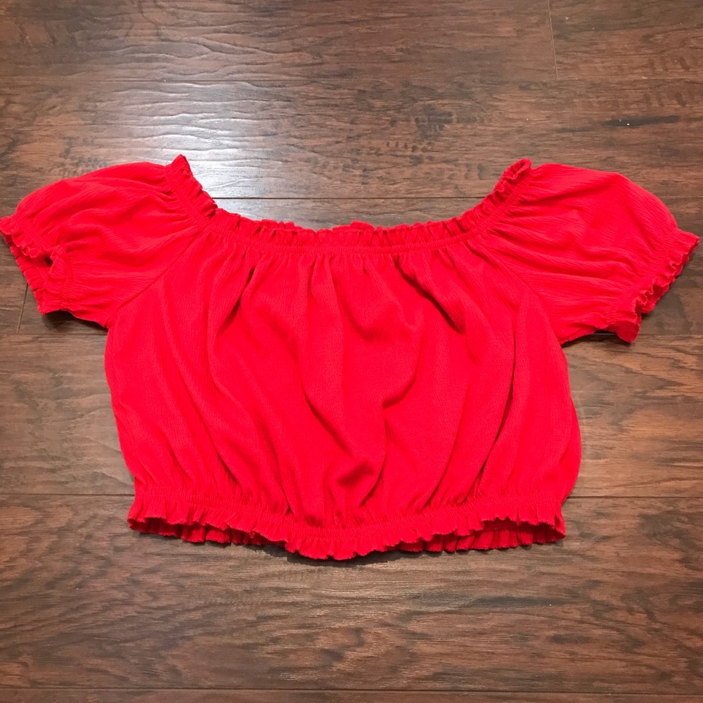 Crop top
